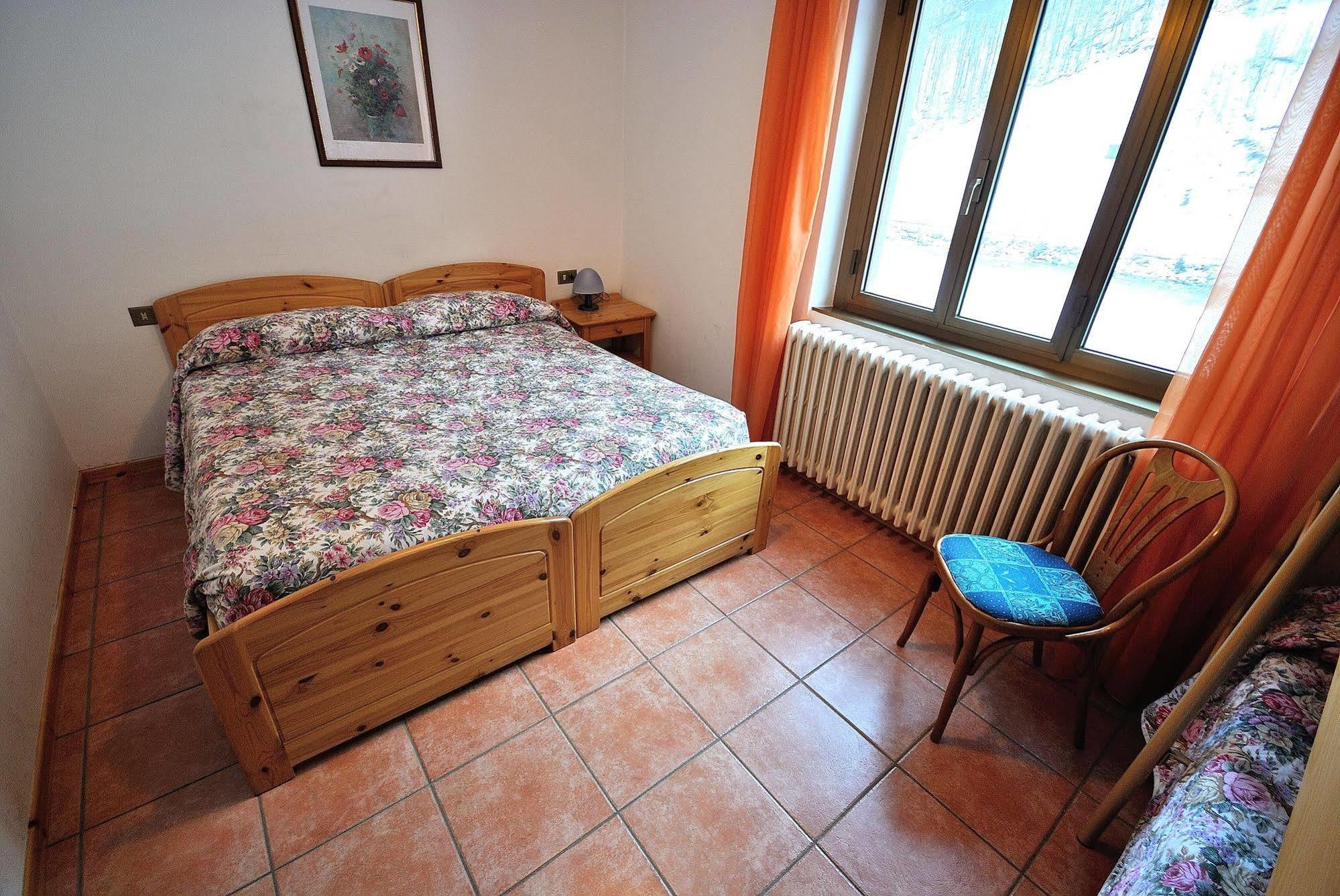 Albergo Morandi Valbondione Eksteriør bilde