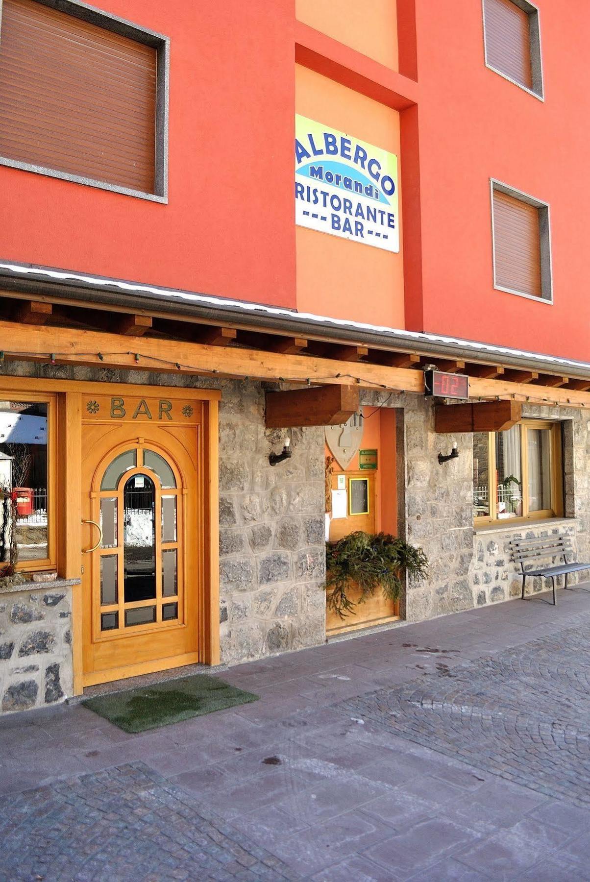 Albergo Morandi Valbondione Eksteriør bilde